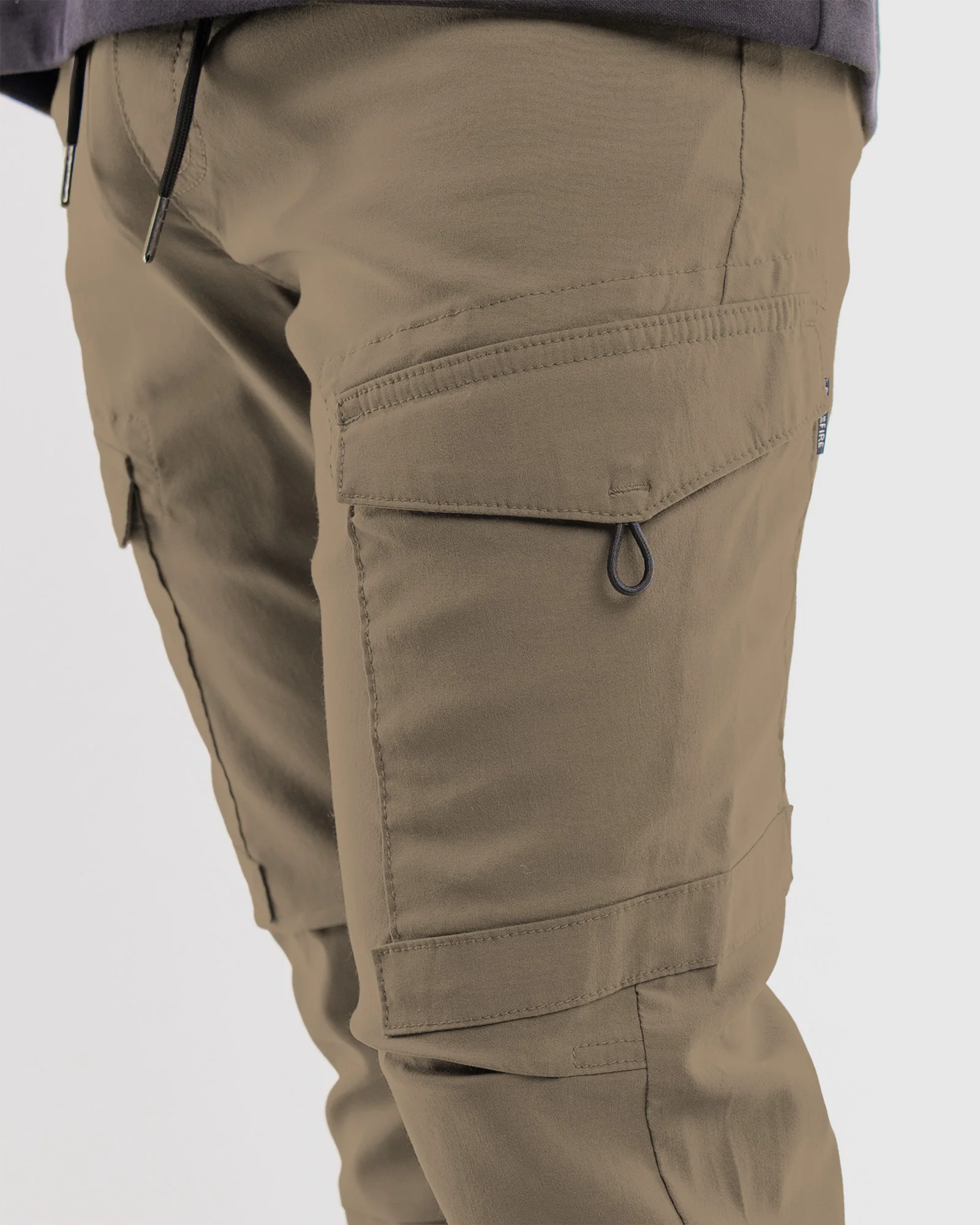 MEN'S AZIEL HYBRID TECH CARGO JOGGERS - Image 32
