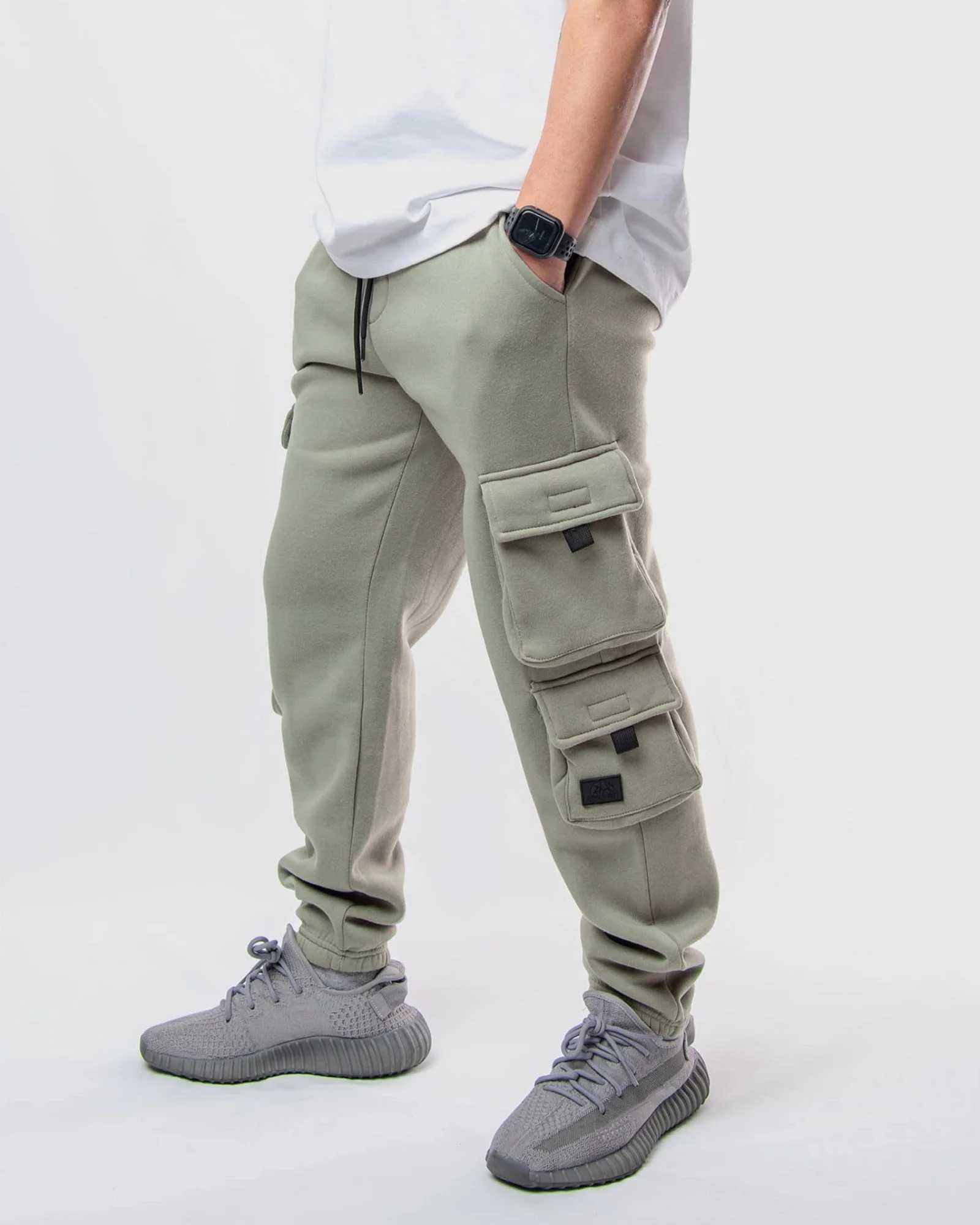 MEN'S HILKIAH FLEECE UTILITY CARGO JOGGERS - Image 2