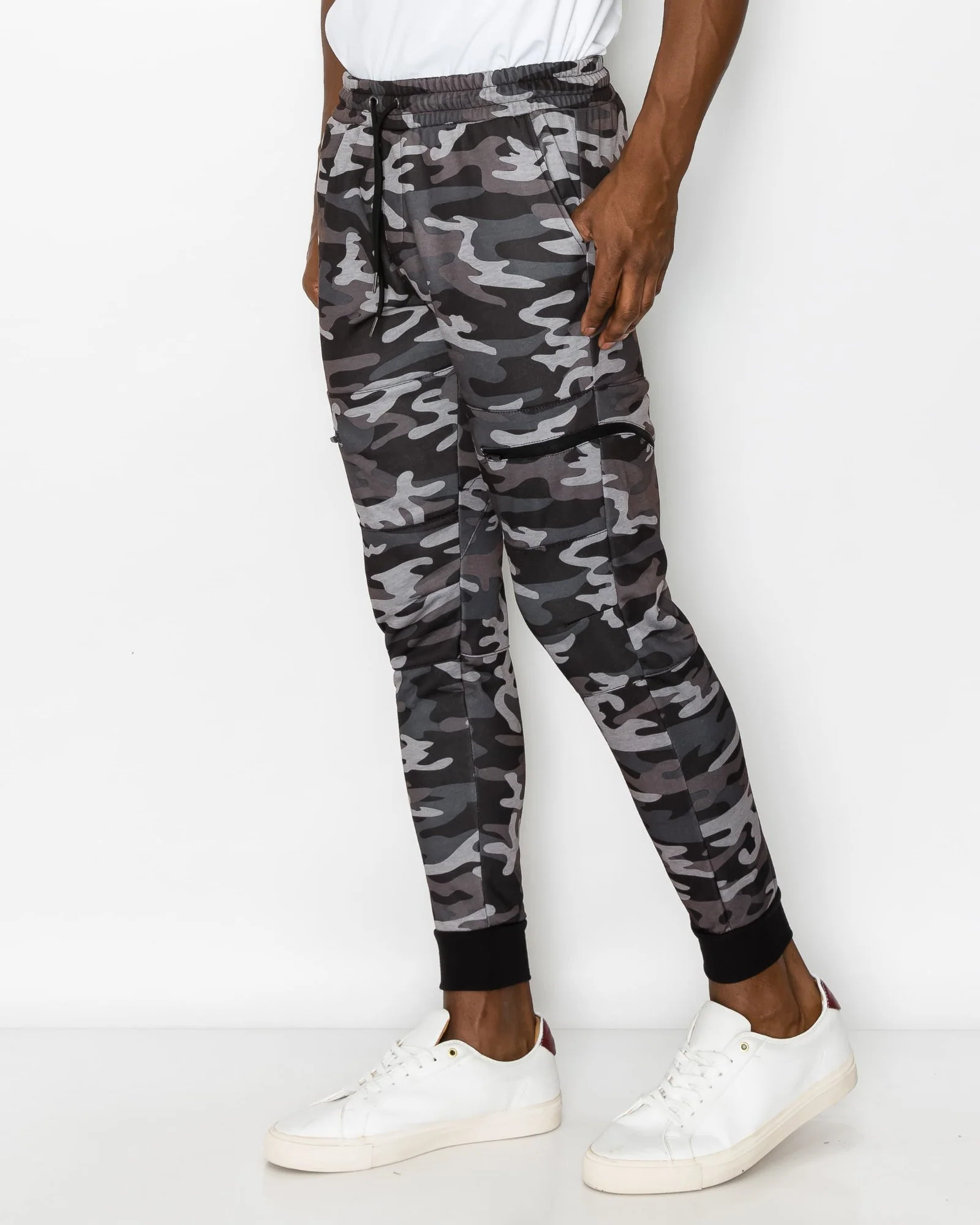 MEN'S MARC FLEECE KNIT JOGGERS - Image 8